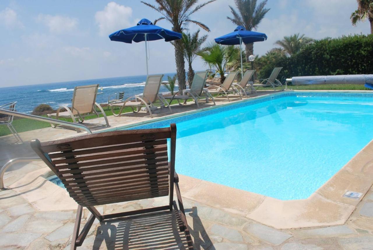 Sea Front Villa, Heated Private Pool, Amazing Location Paphos 323 Kissonerga Dış mekan fotoğraf