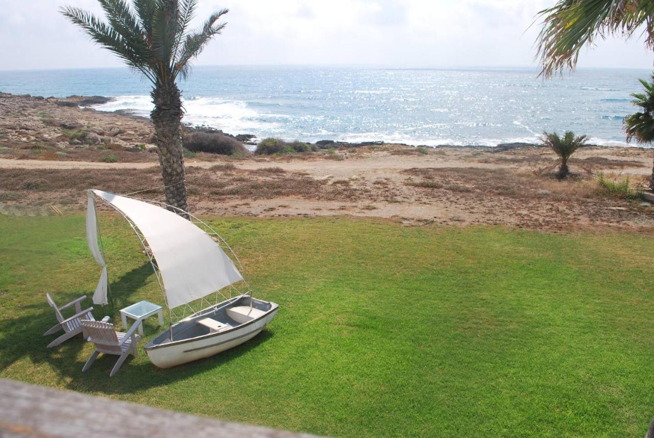 Sea Front Villa, Heated Private Pool, Amazing Location Paphos 323 Kissonerga Dış mekan fotoğraf