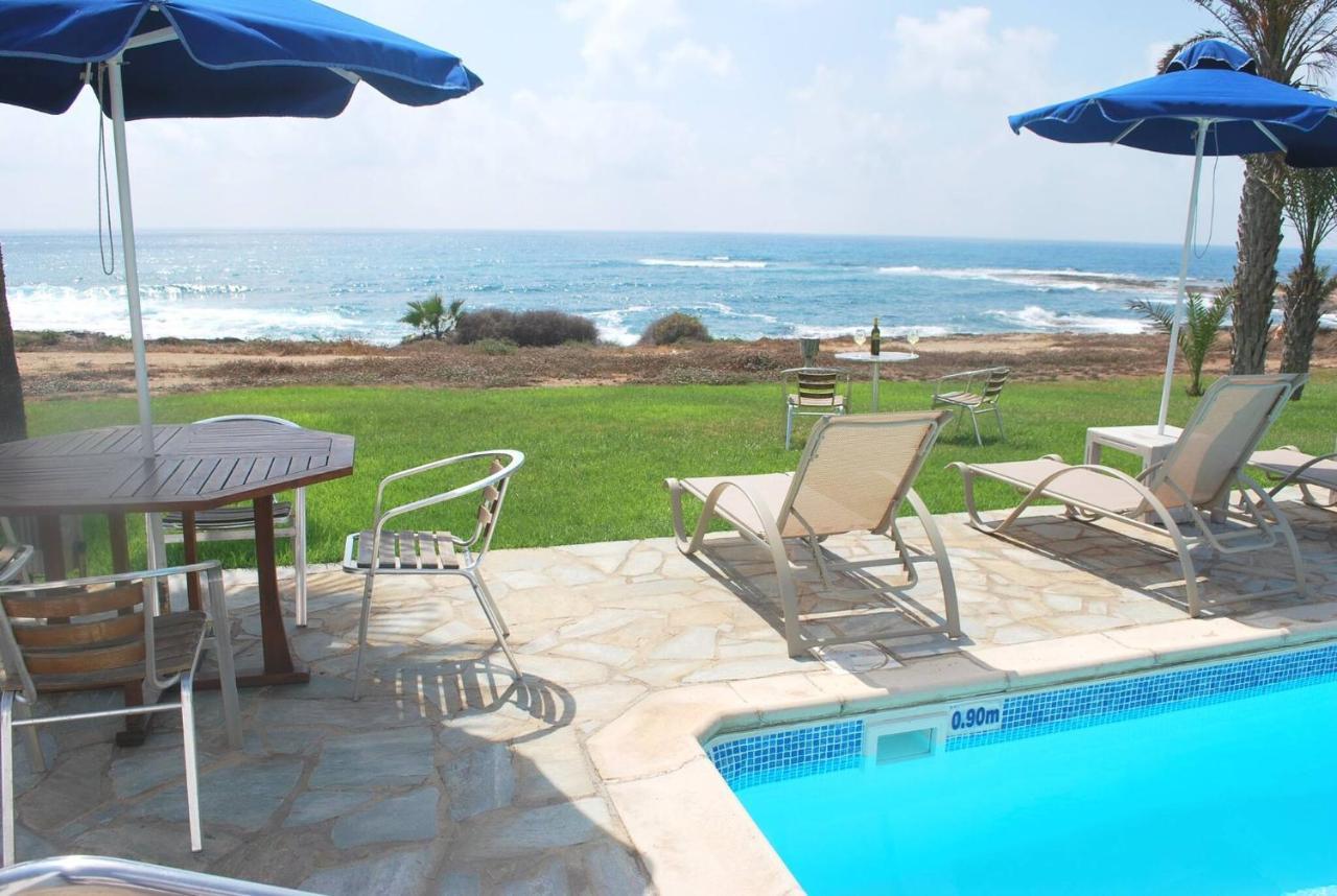Sea Front Villa, Heated Private Pool, Amazing Location Paphos 323 Kissonerga Dış mekan fotoğraf