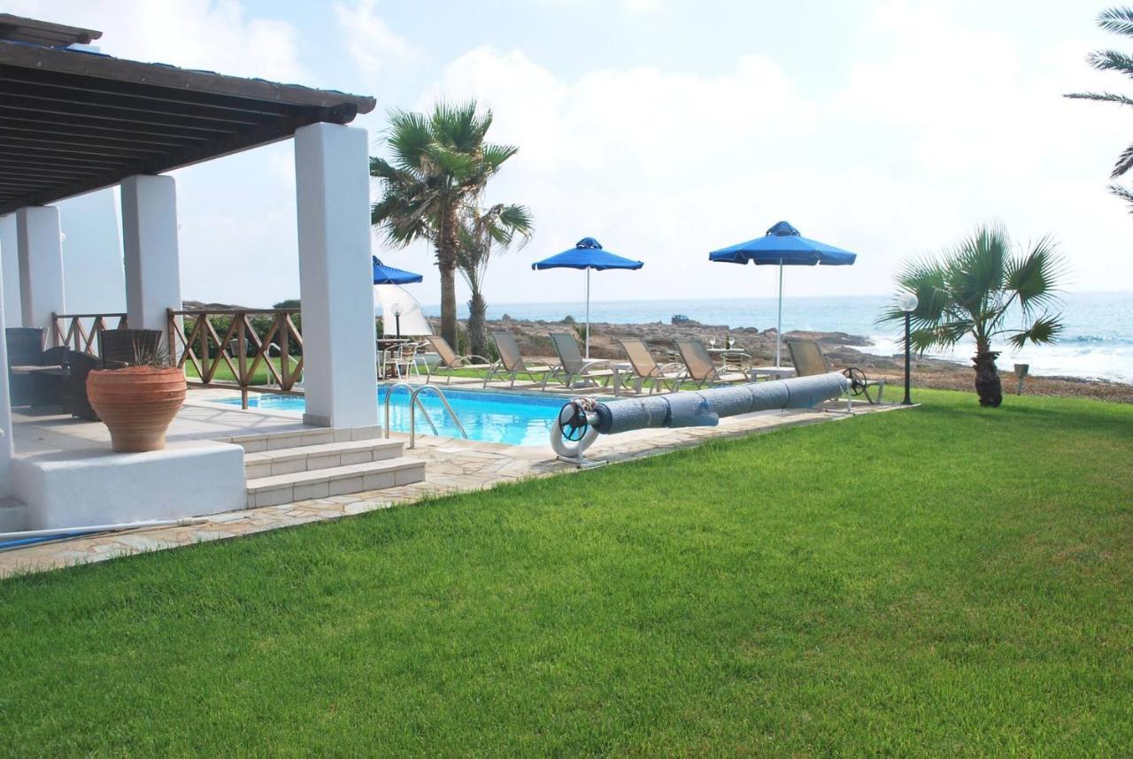 Sea Front Villa, Heated Private Pool, Amazing Location Paphos 323 Kissonerga Dış mekan fotoğraf